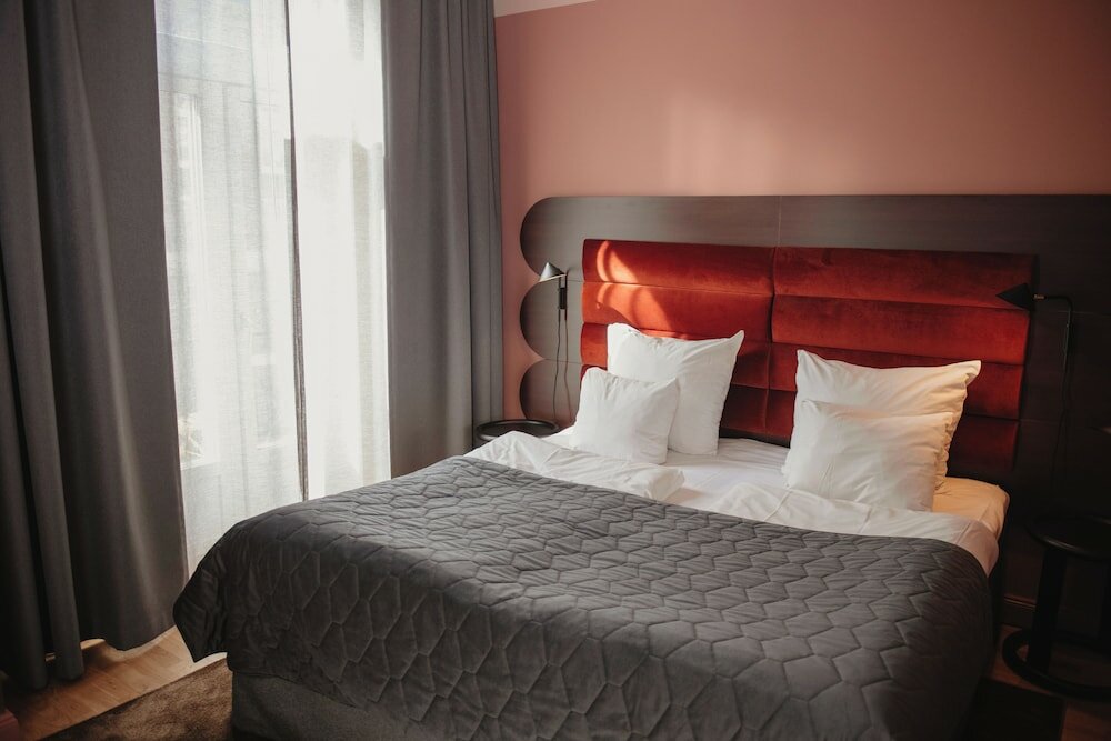 Family Room, Multiple Beds