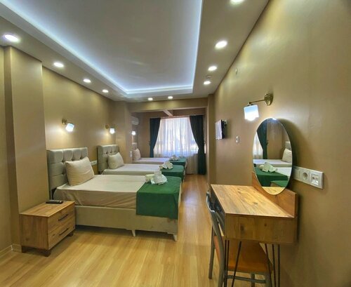 Comfort Triple Room в Ulubat Castle Hotel