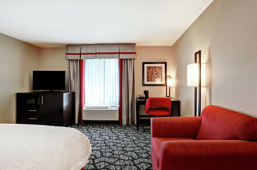 One King Bed