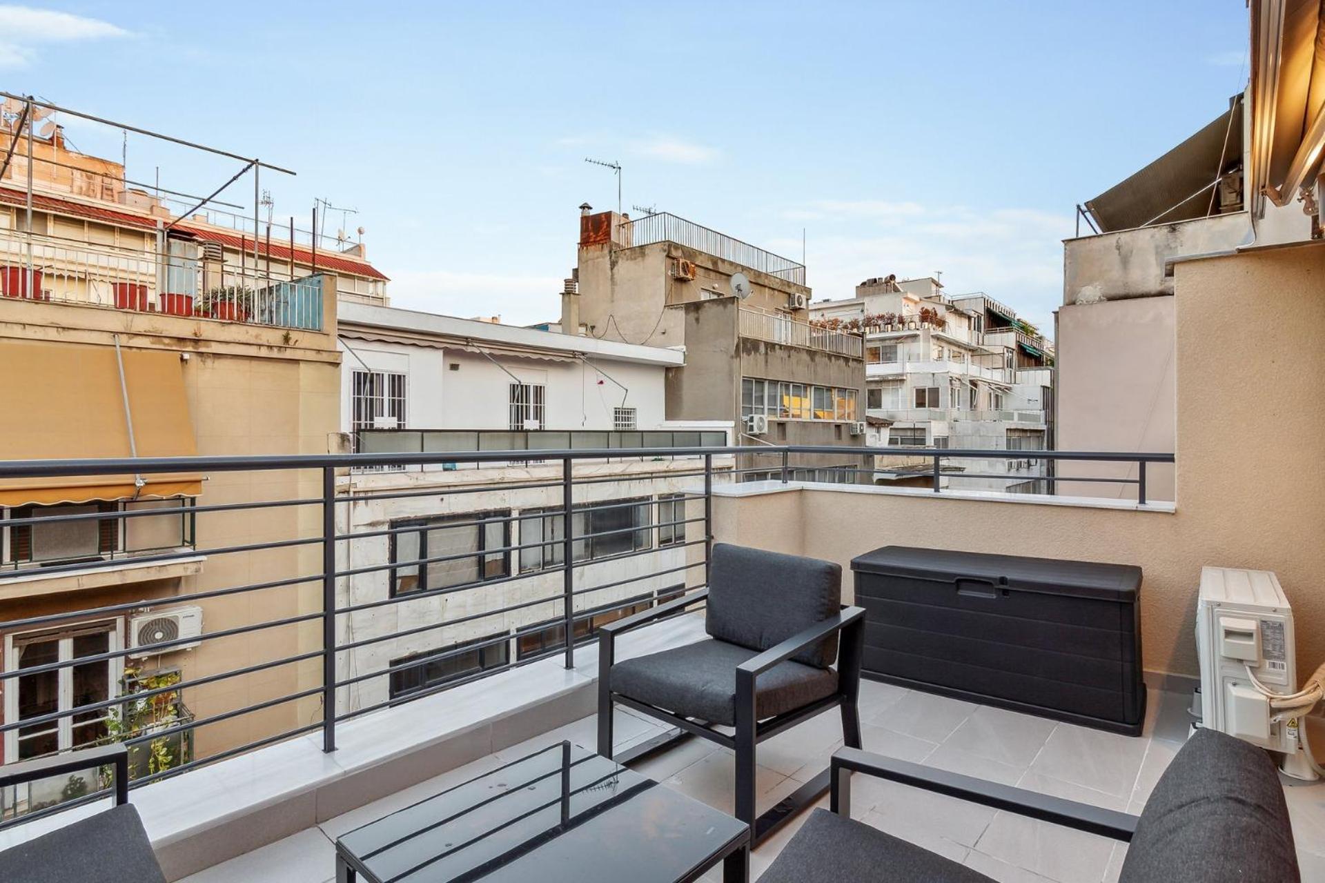 Single Studio with balcony