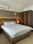 Lower Floor Double Room в Hotel Stella