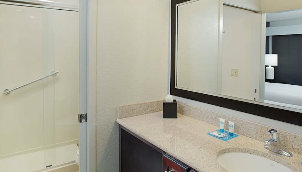 Room, 1 Bedroom, Accessible (1 queenbed & 1 sofabed)