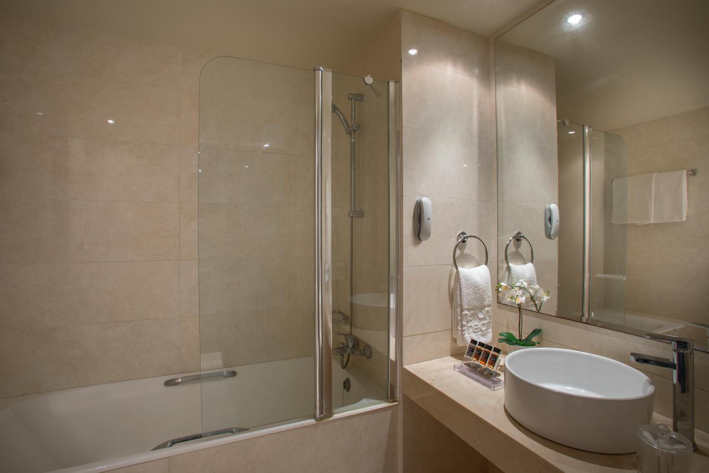 Standard Double or Twin Room with Inland View