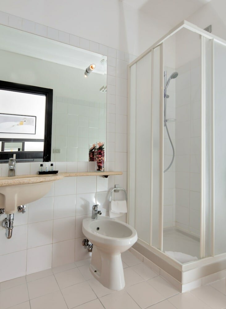 Classic Quadruple Room