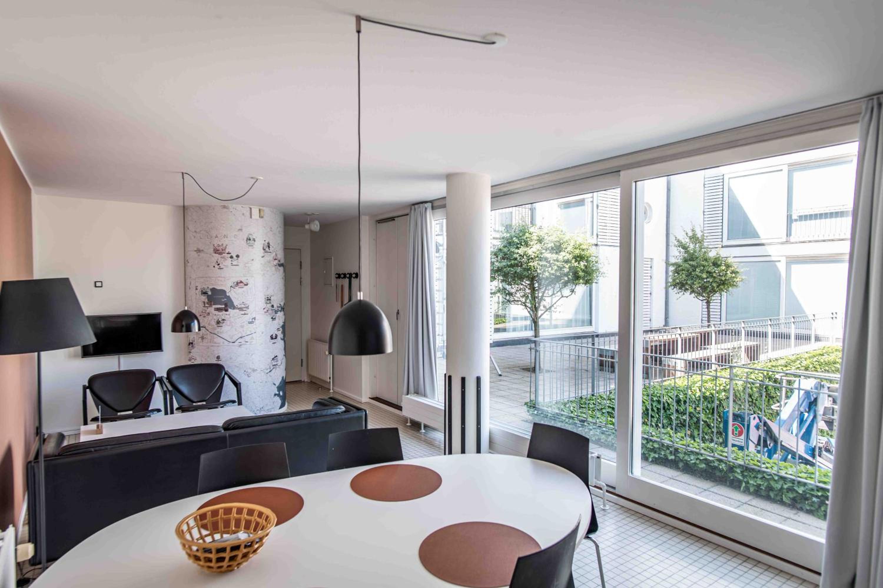 Two-Bedroom Apartment with Courtyard View