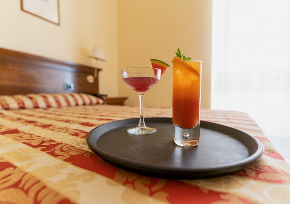 Double Room, 1 Queen Bed