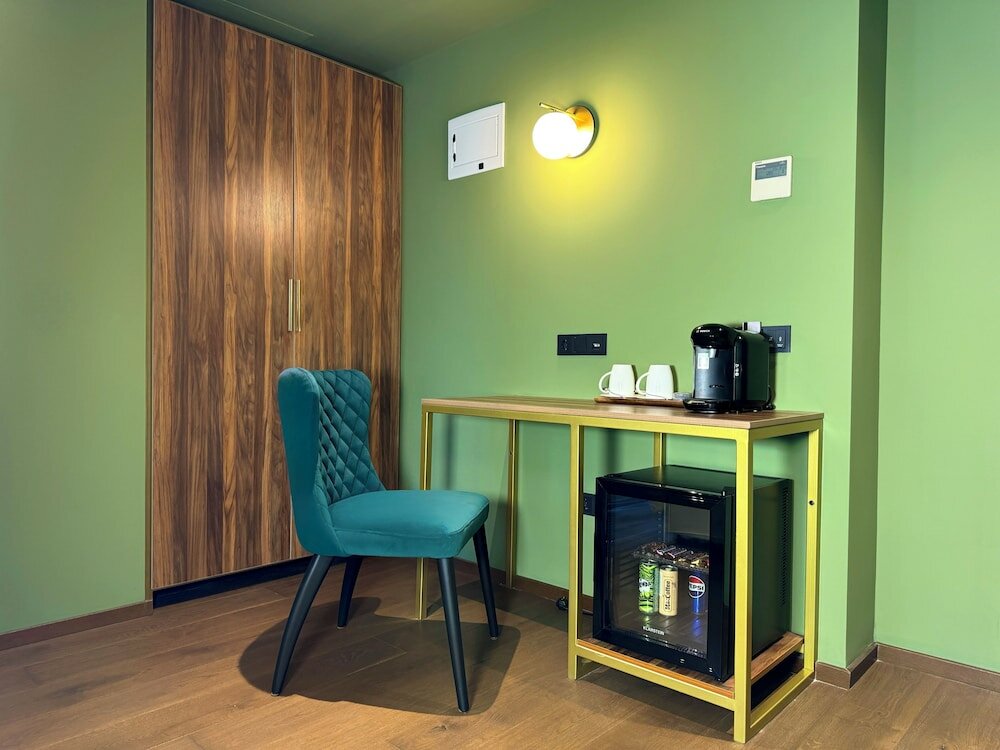 Superior Double Room, City View