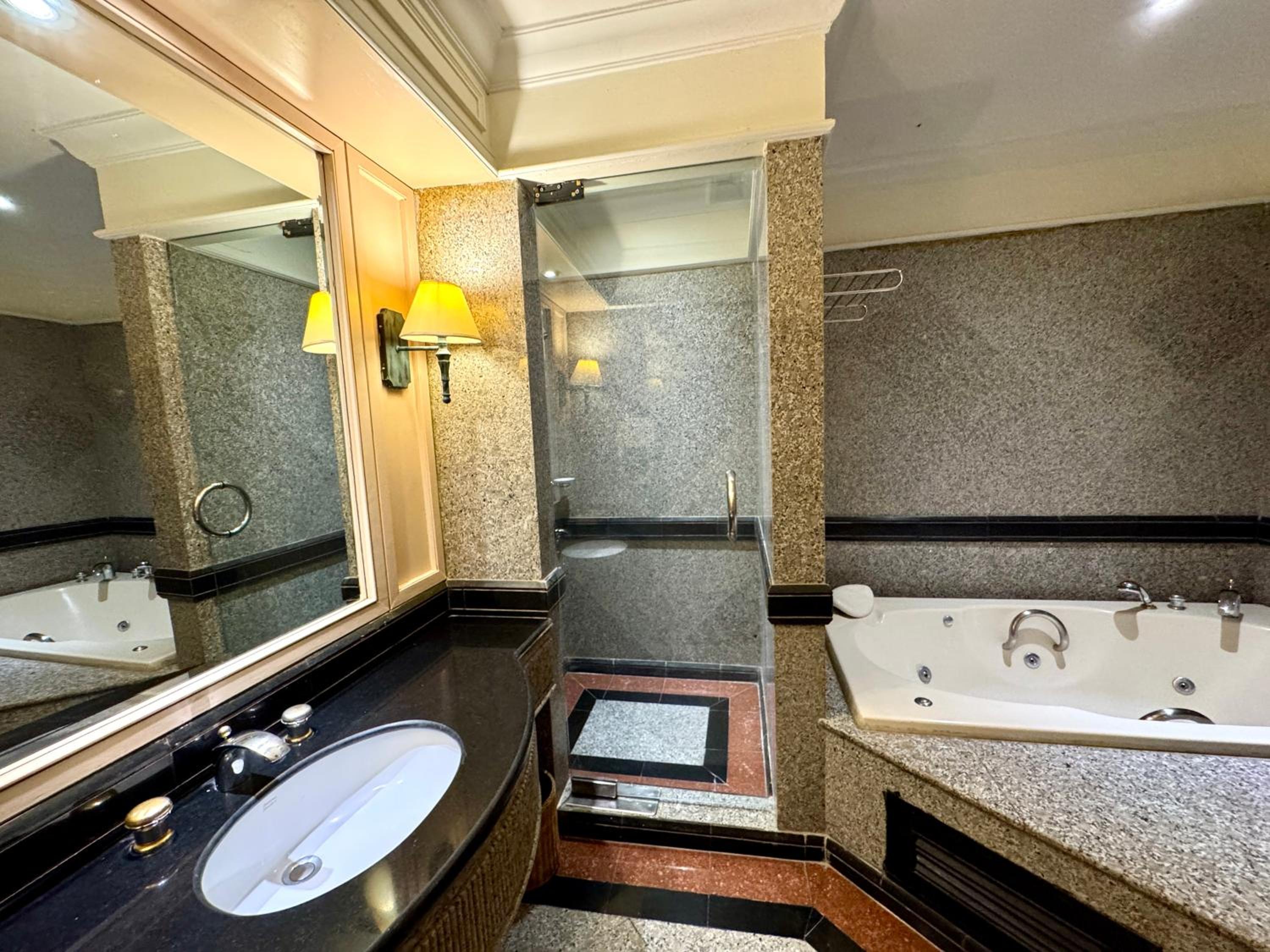Royal Suite