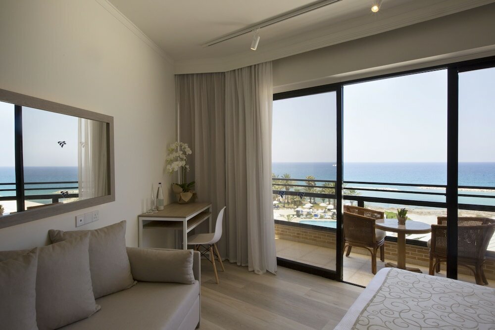 Superior Twin Room, Sea View