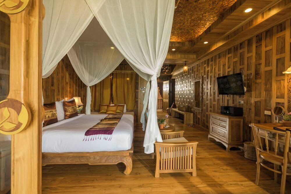 Supreme Deluxe Bay View - Room Only