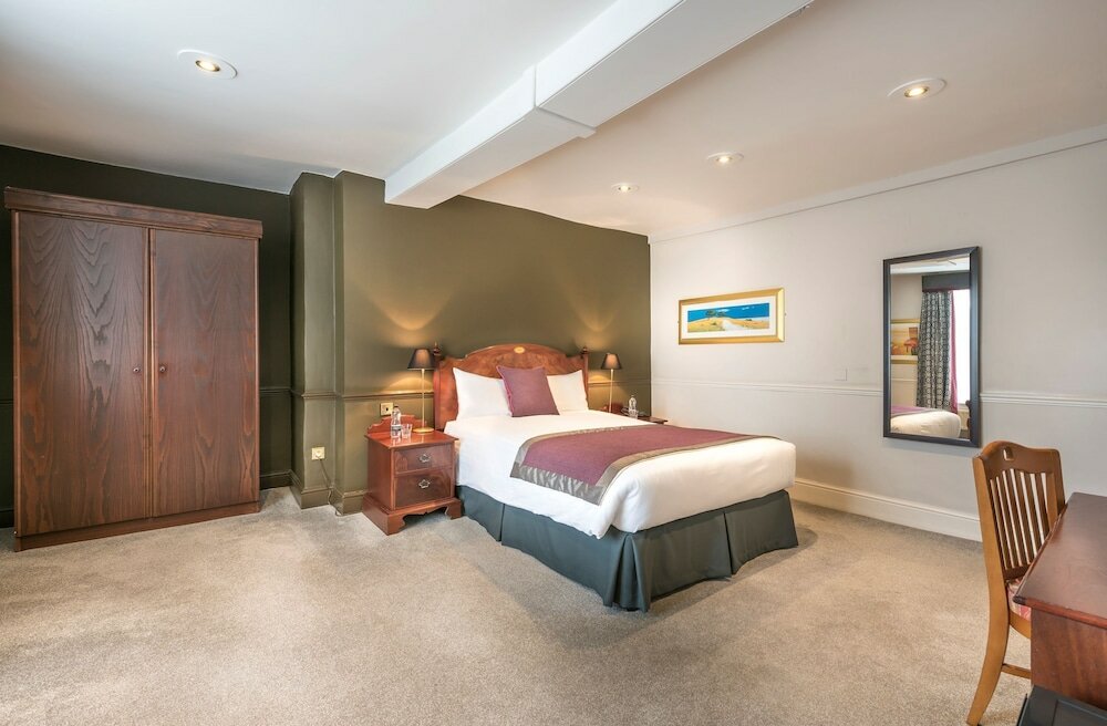 Classic Double Room