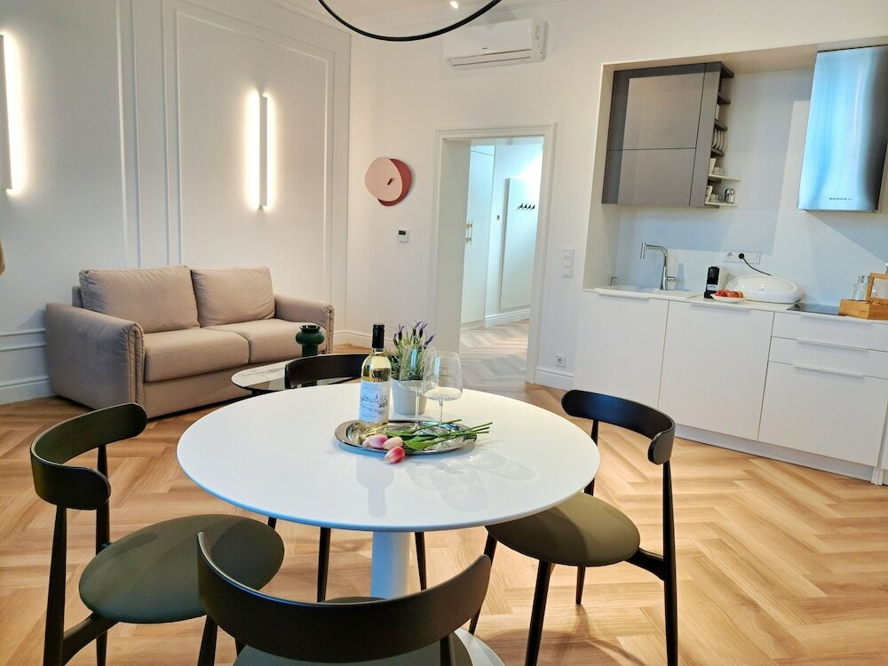 Premium Suite, 1 Bedroom, Kitchen, City View