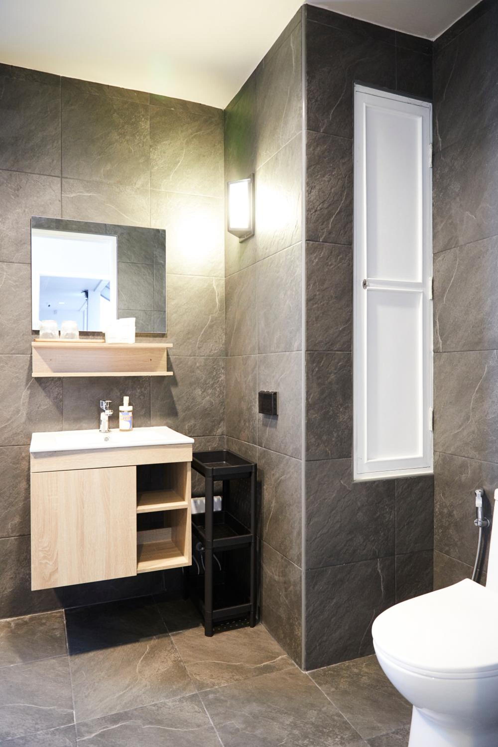 Deluxe Double or Twin Room with City View