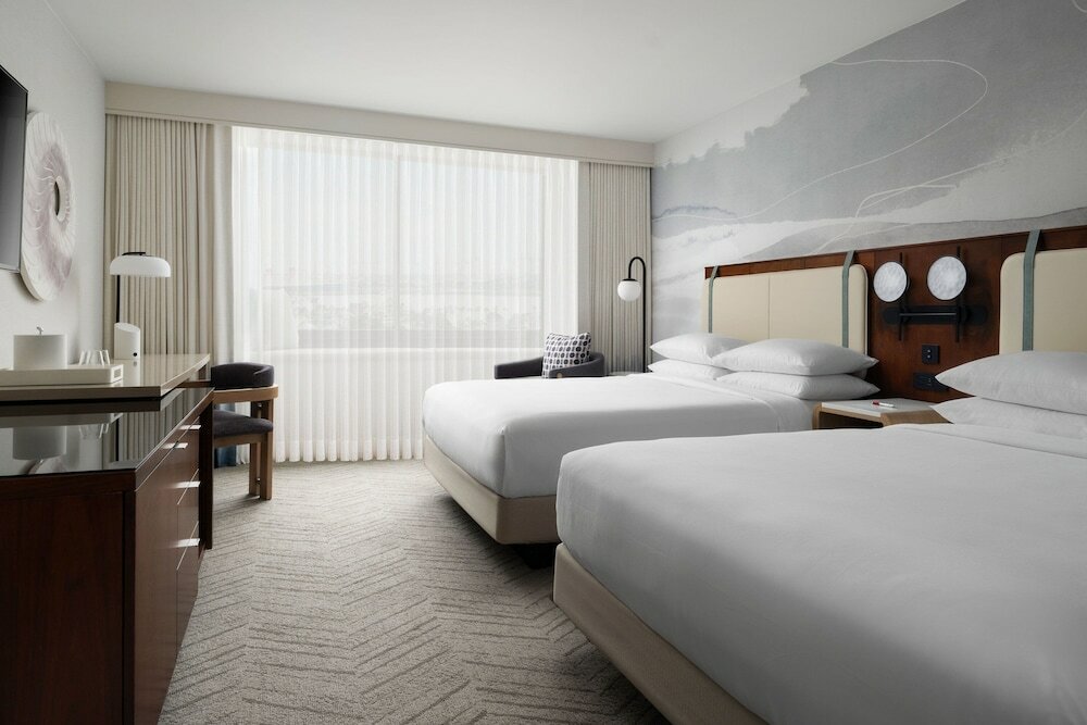 Room, 2 Queen Beds, Harbor View (Mobility/Hearing Access, Roll-In Shwr)