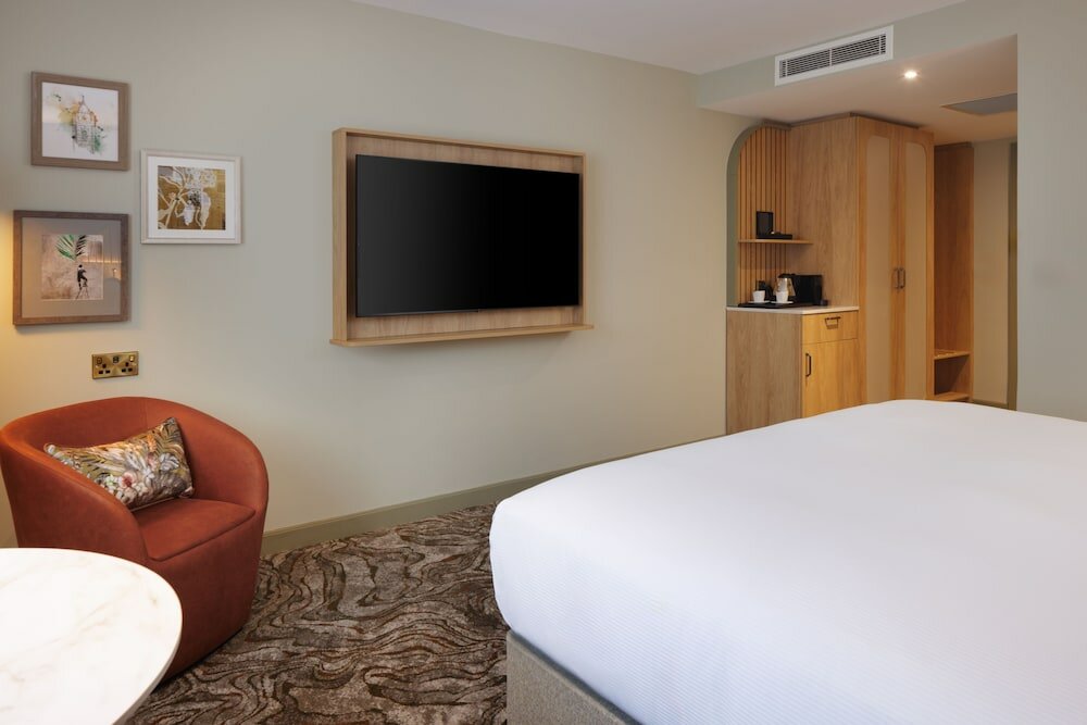 Superior Room, 1 King Bed