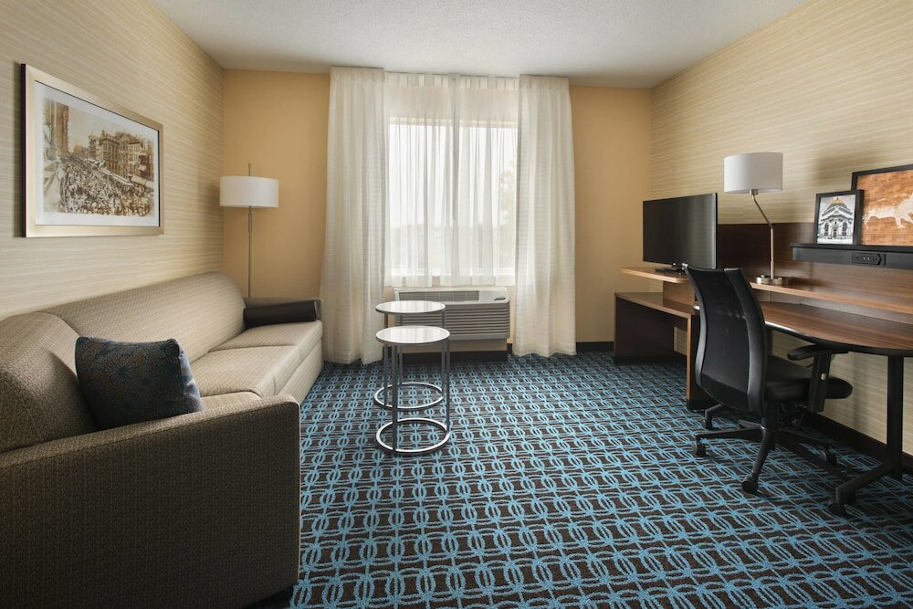 Suite, Multiple Beds