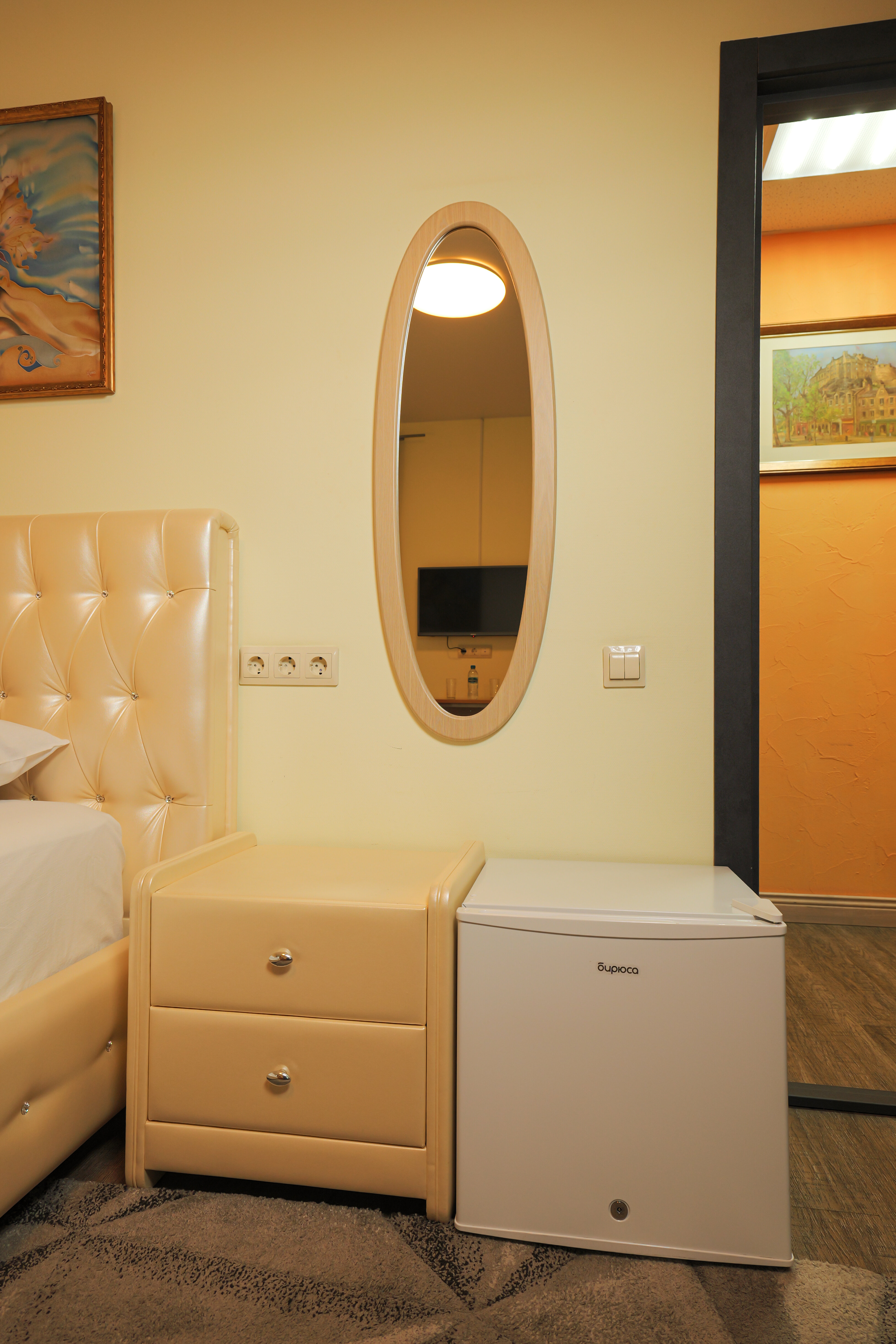 Трехместный номер «Комфорт» с душем