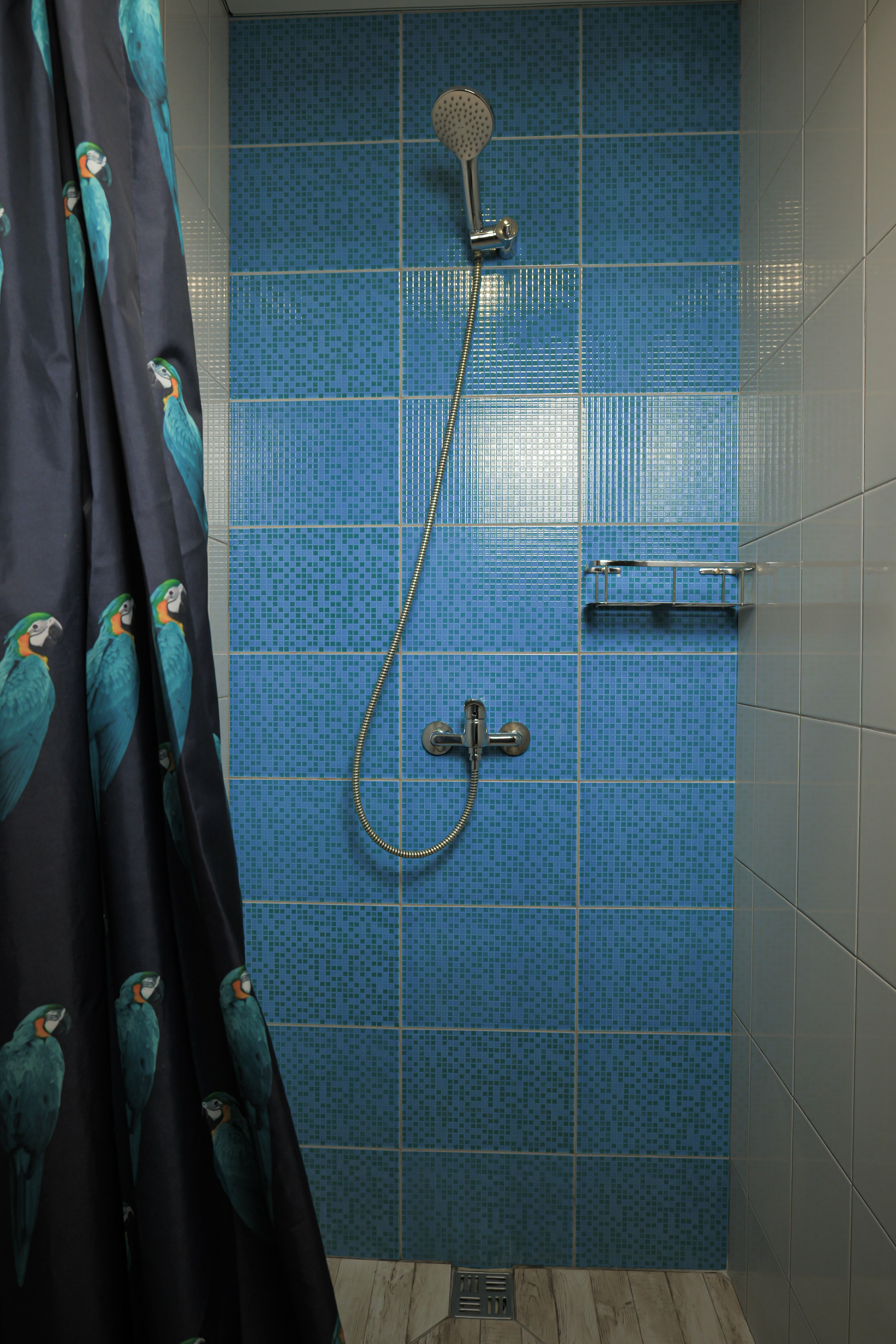 Общий номер для мужчин с 6 кроватями