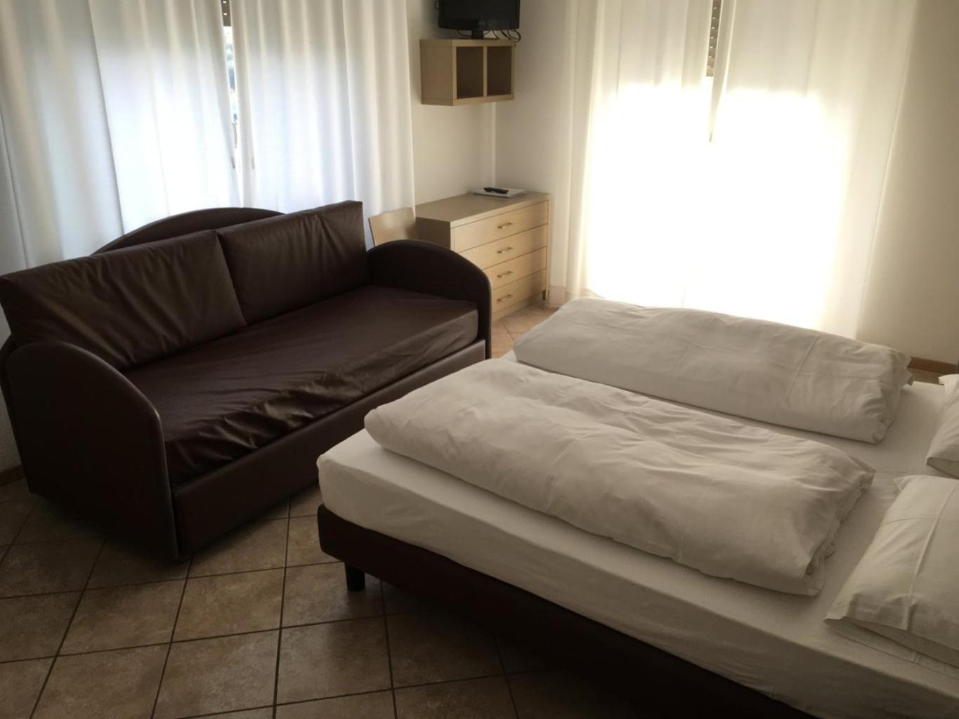 Triple Room with Balcony