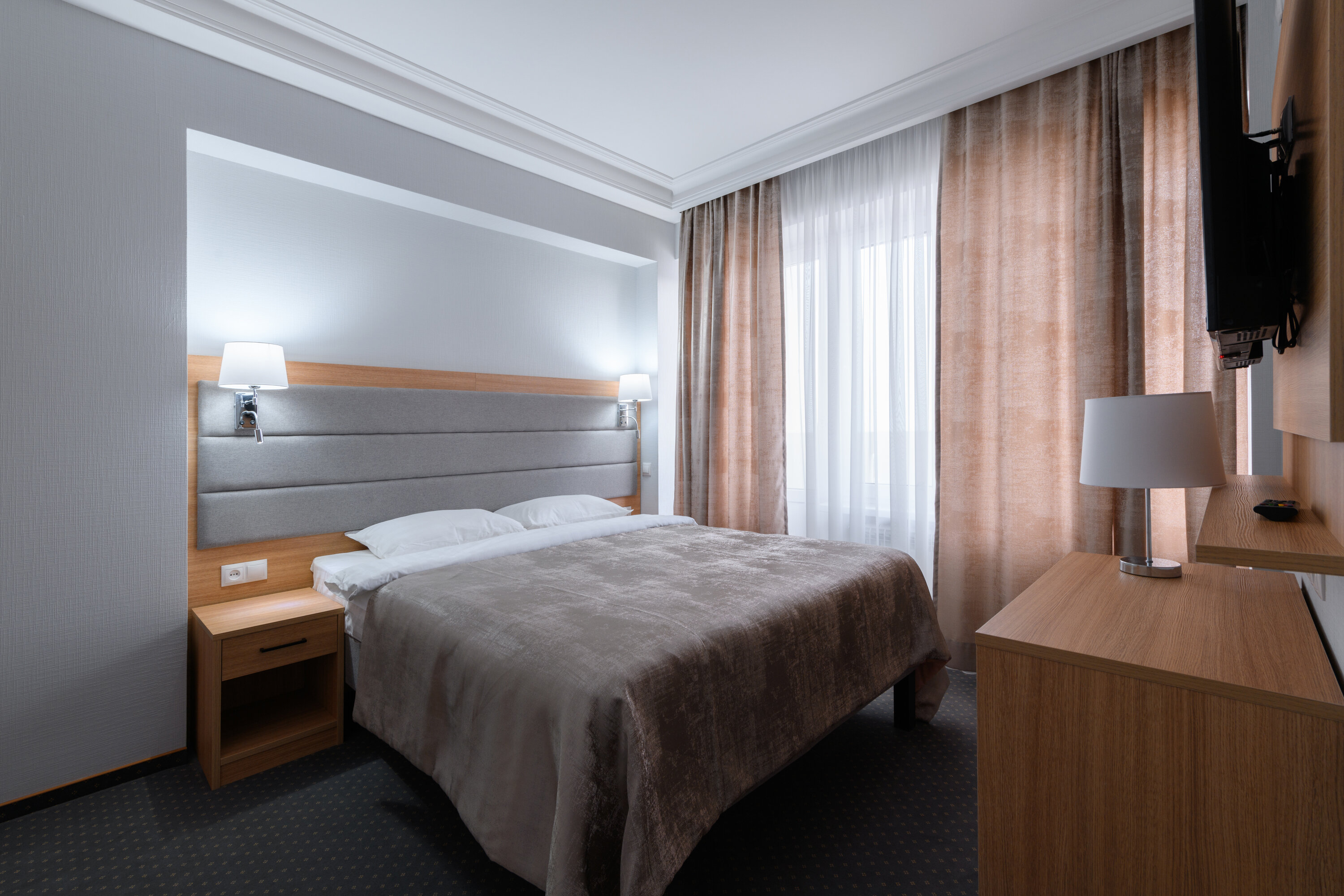 Полулюкс с балконом