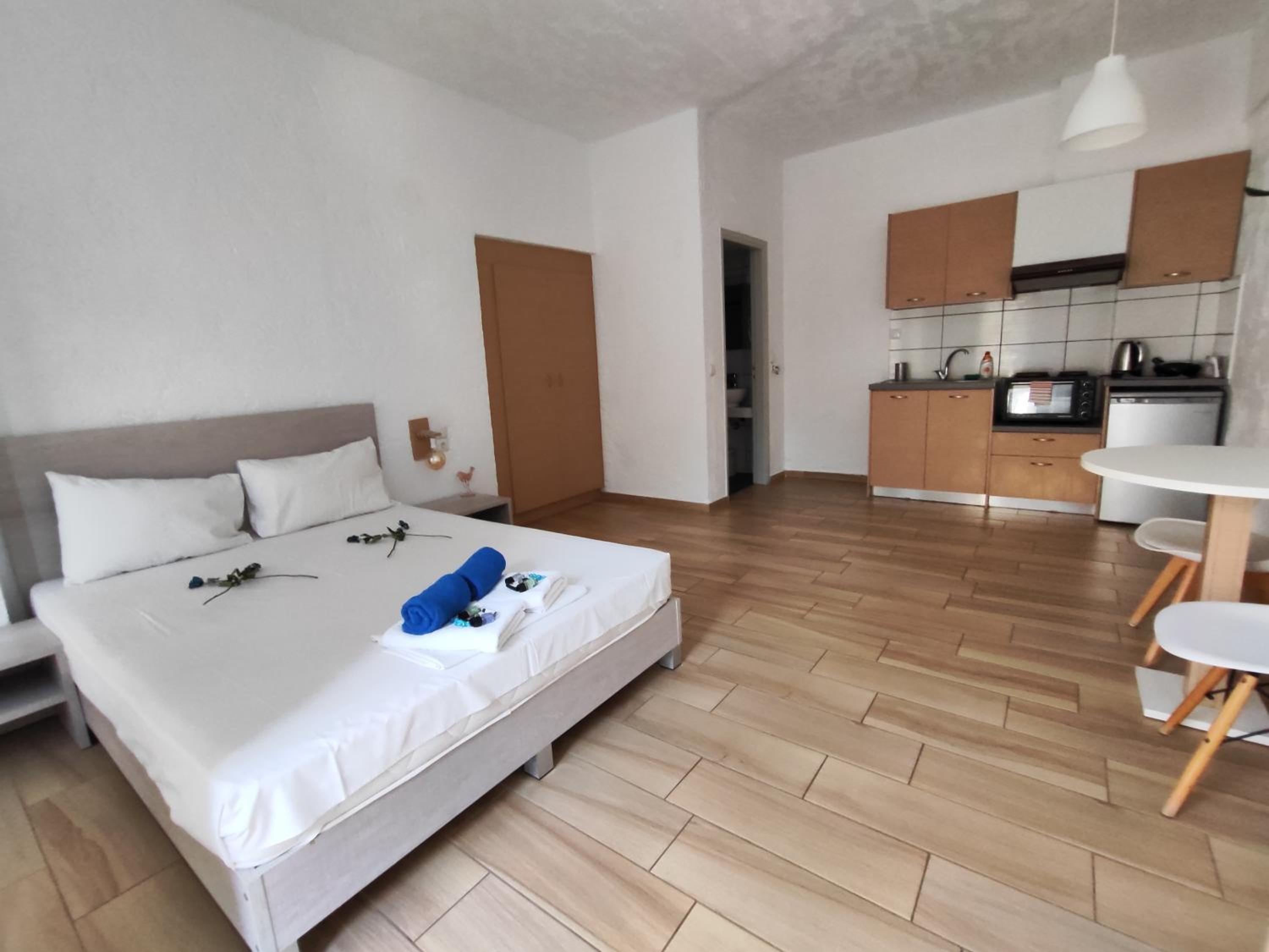 Double Room With Terrace