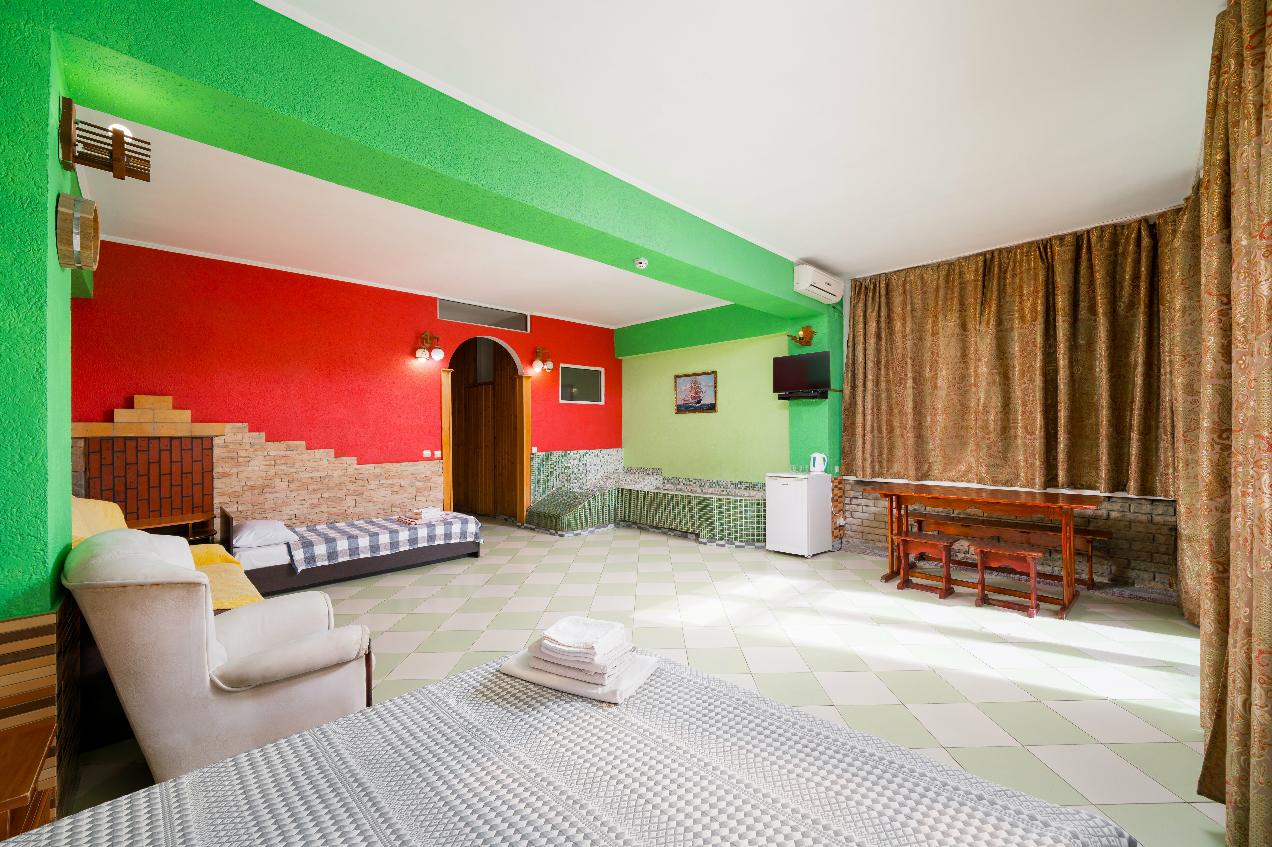 Четырехместный номер с видом на море