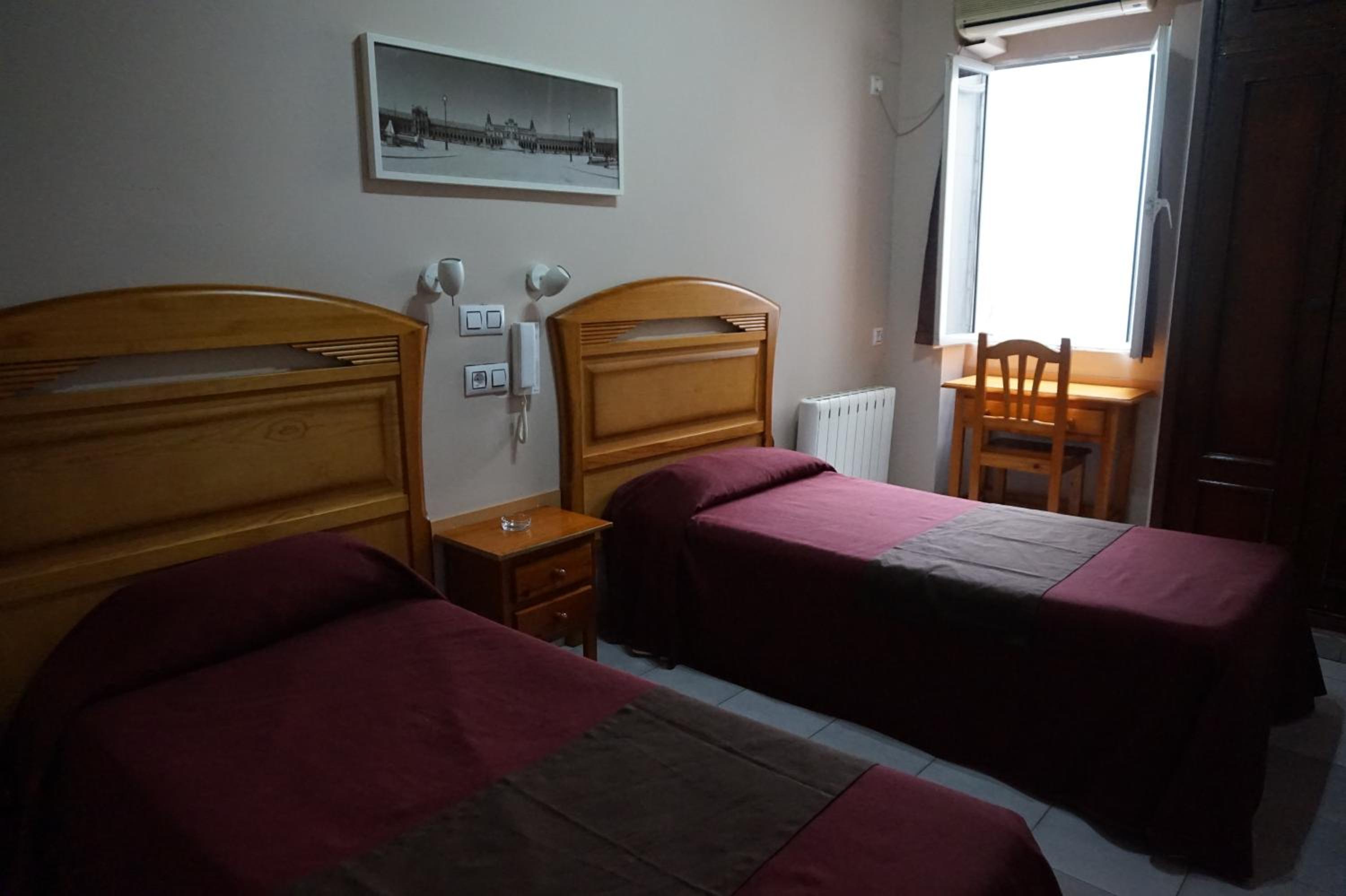 Basic Double Room