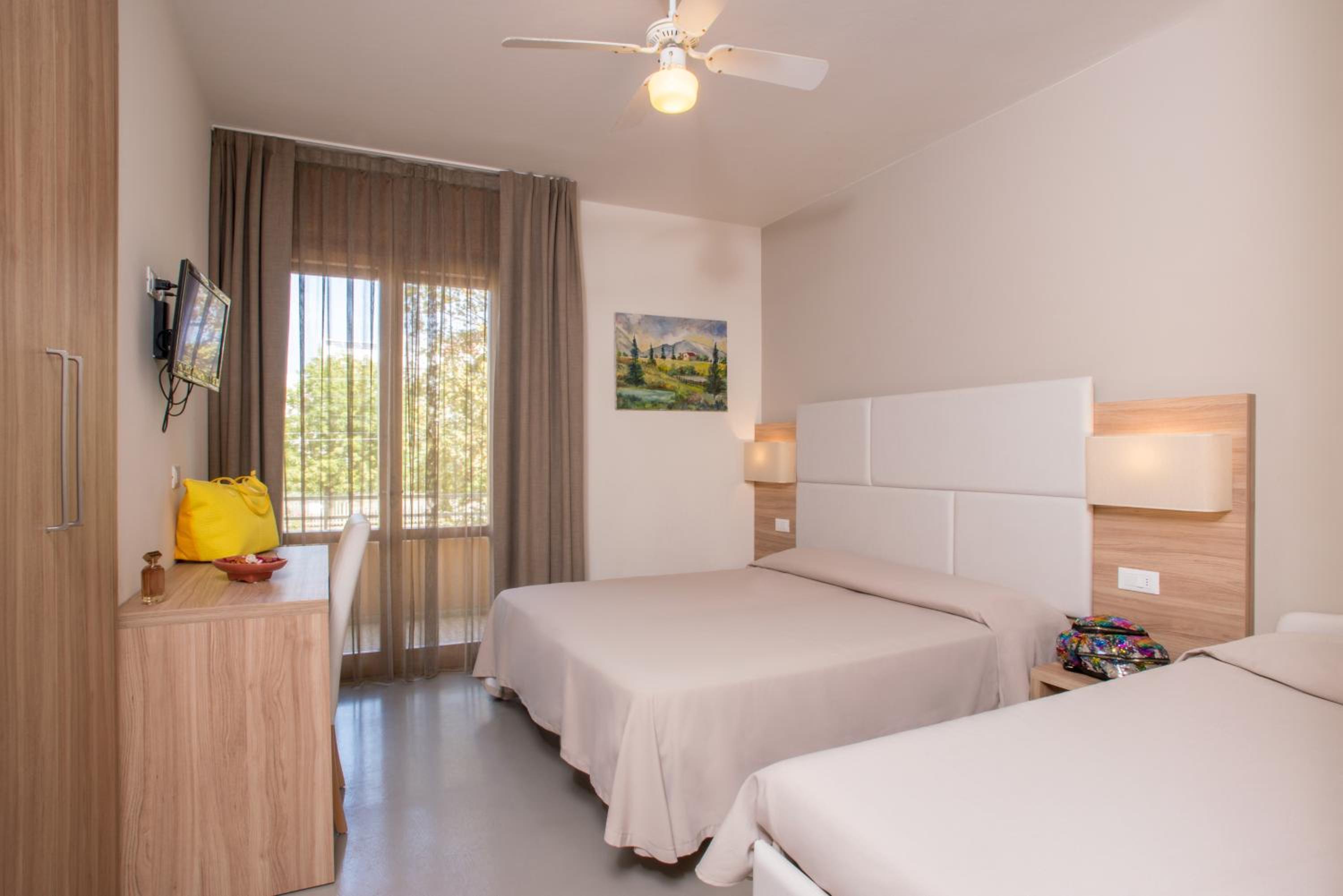 Luxury Quadruple Room