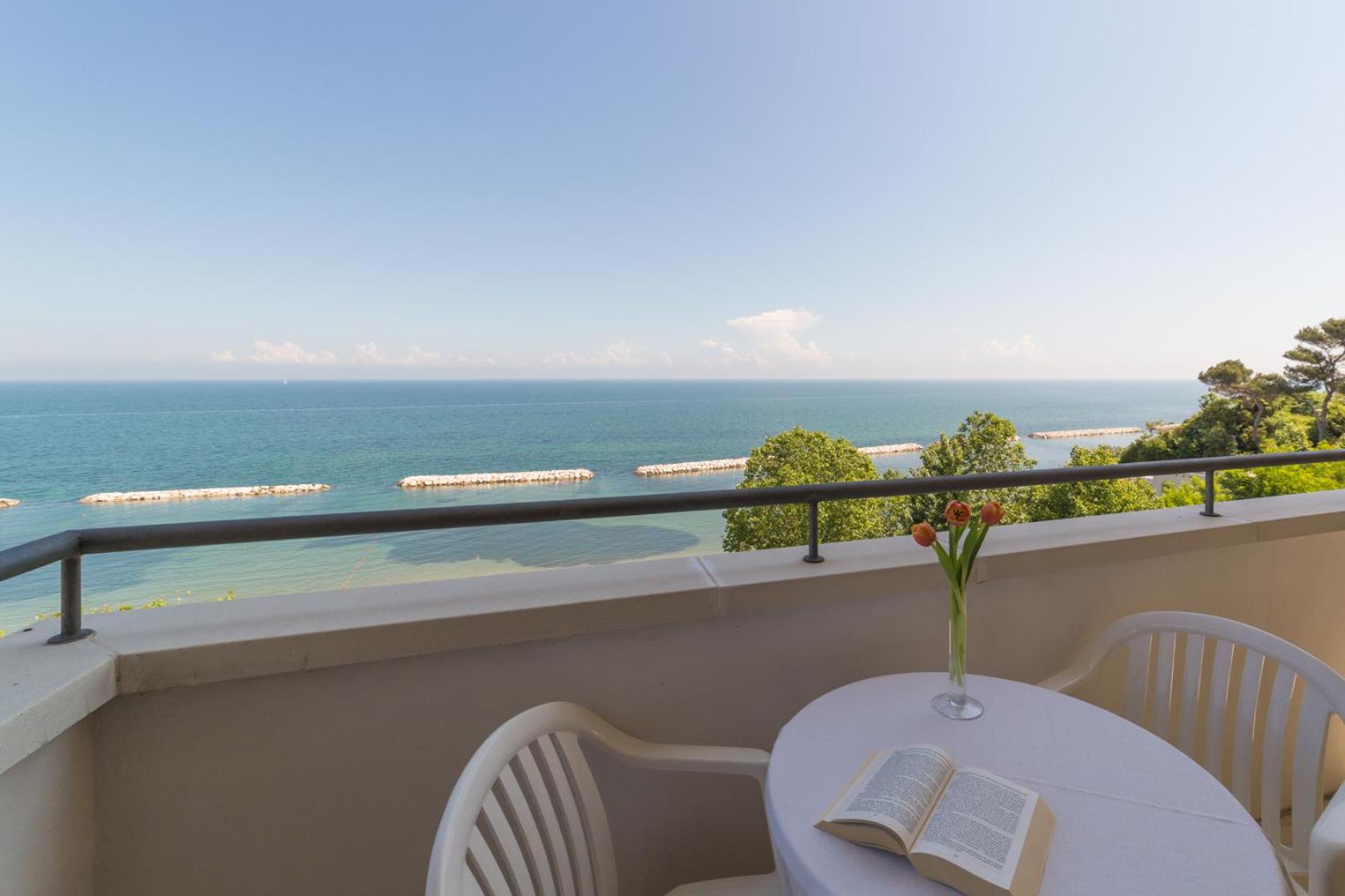 Double Room with Sea View