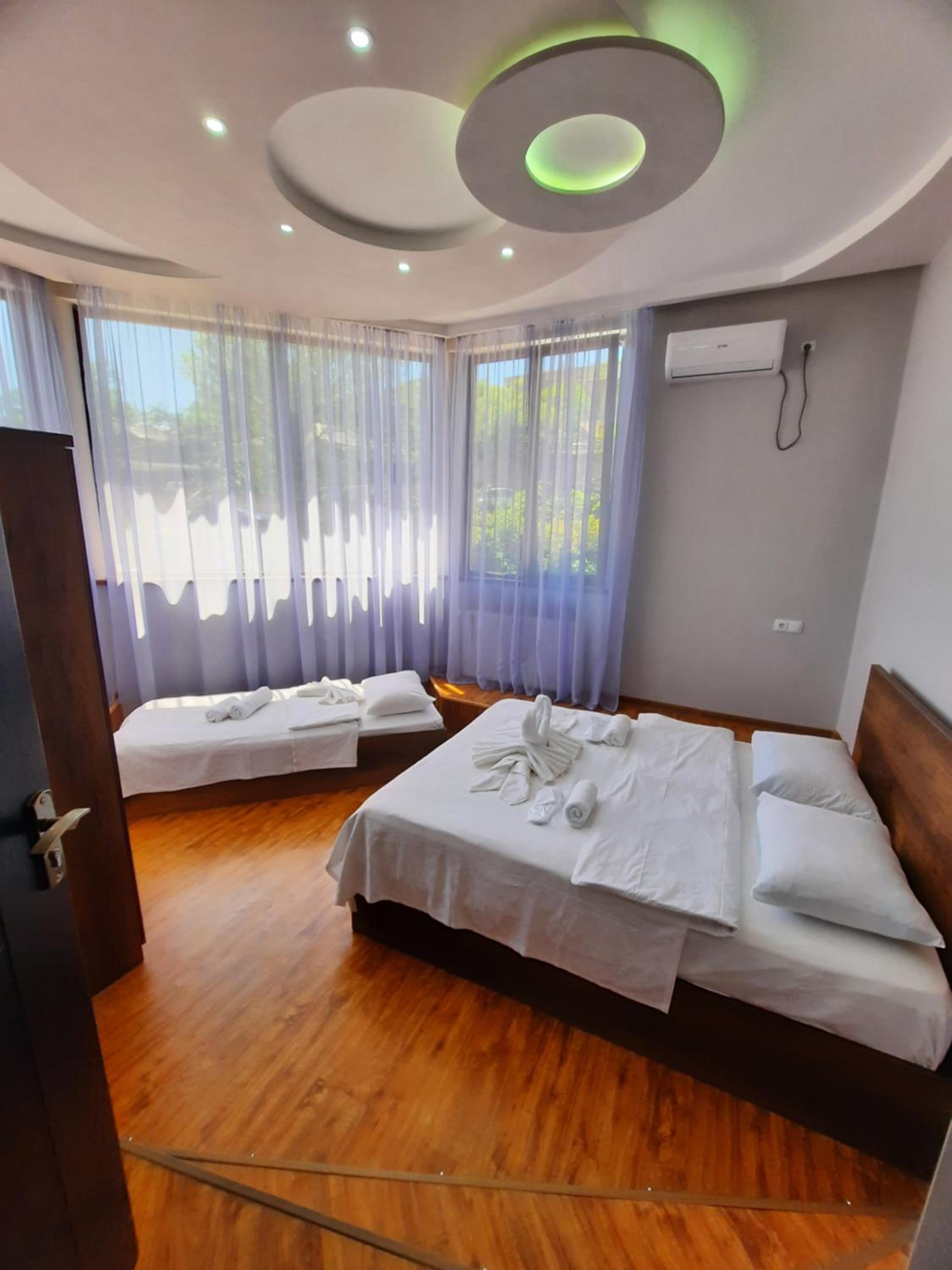 Triple Room with Bathroom