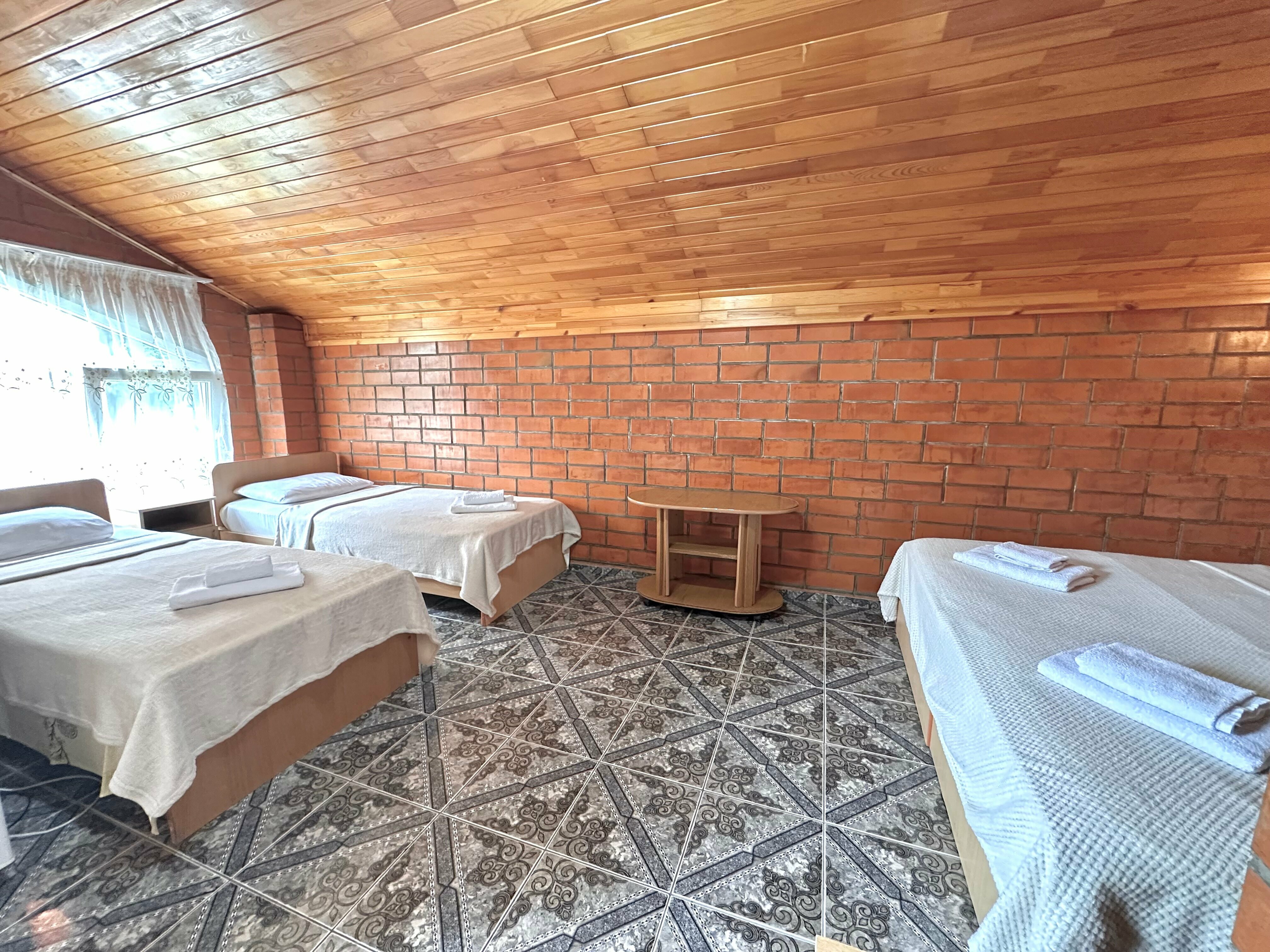 Стандартный четырехместный номер