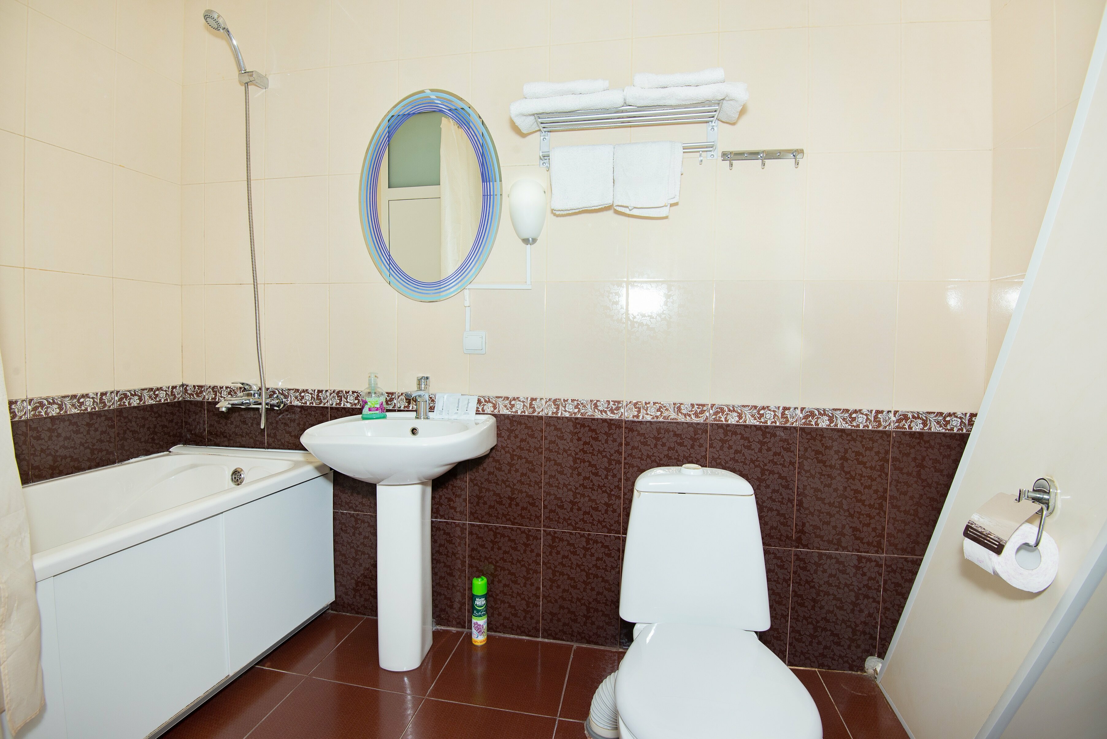 Большой двухместный номер с 1 кроватью