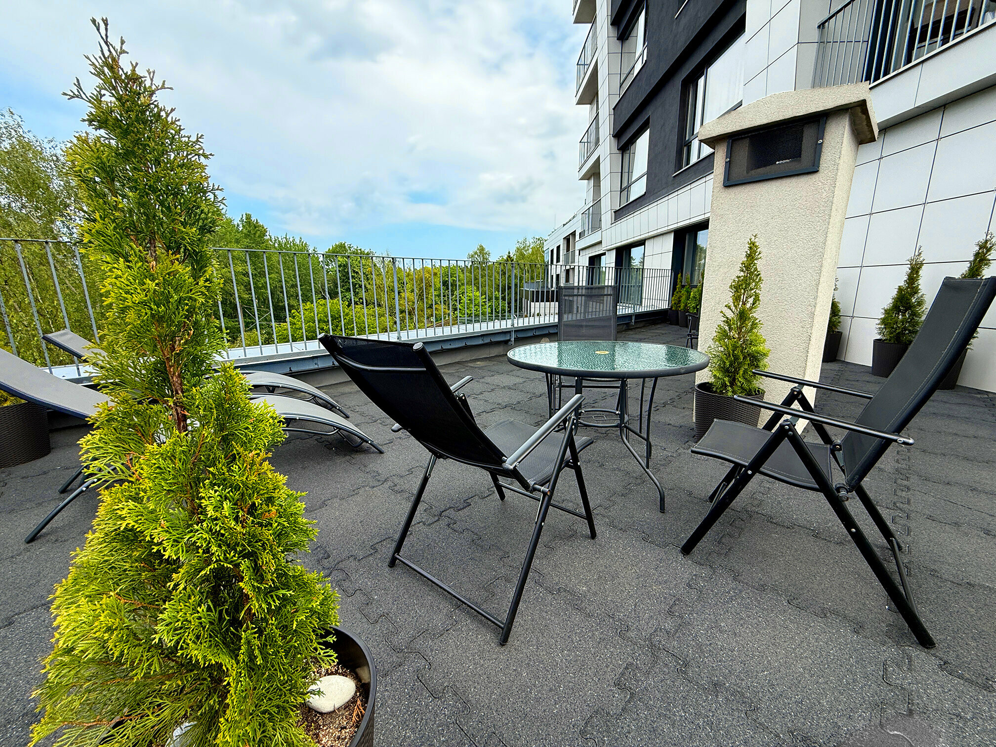 Двухкомнатные апартаменты с террасой