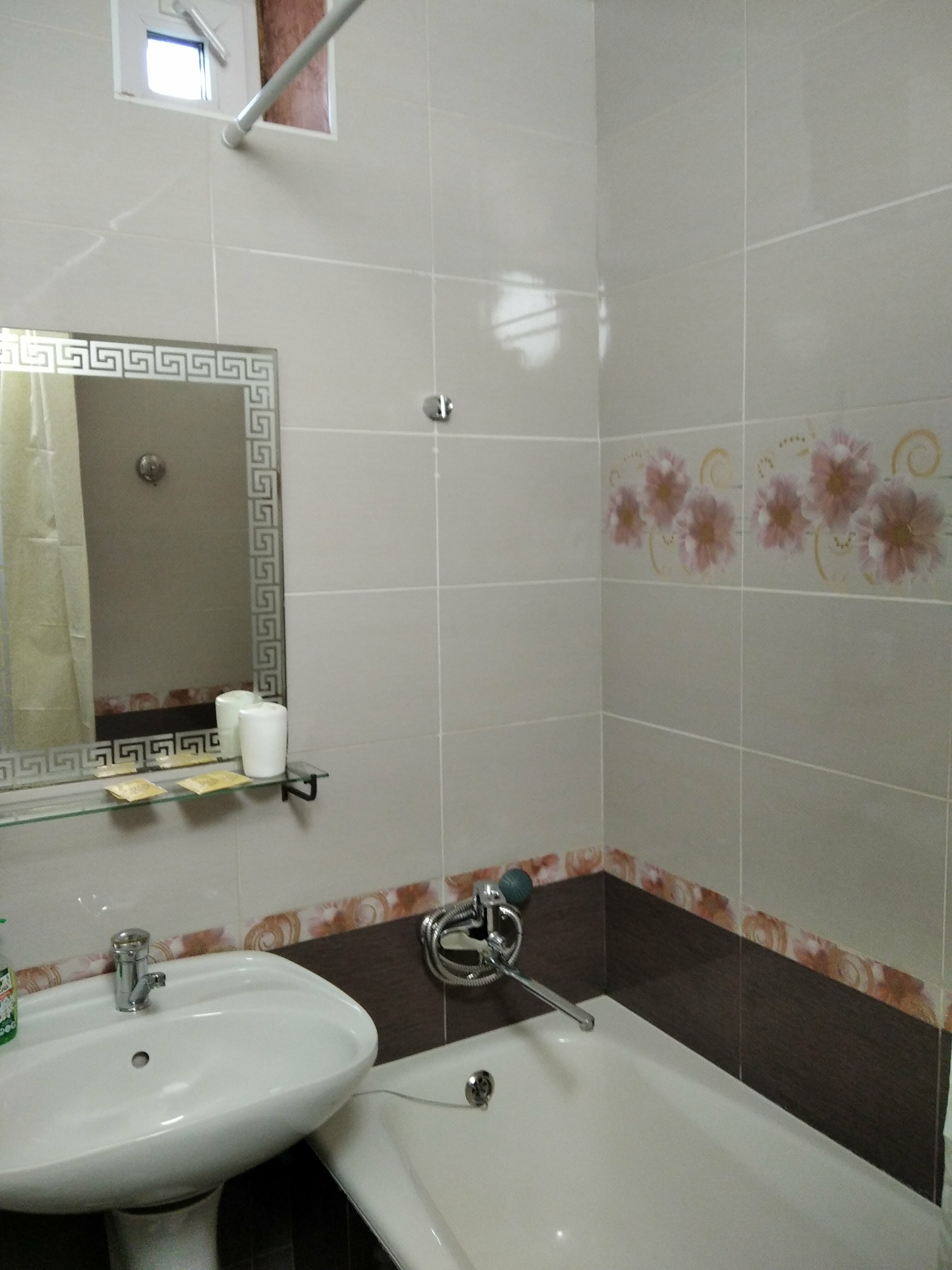 Небольшой двухместный номер с 1 кроватью