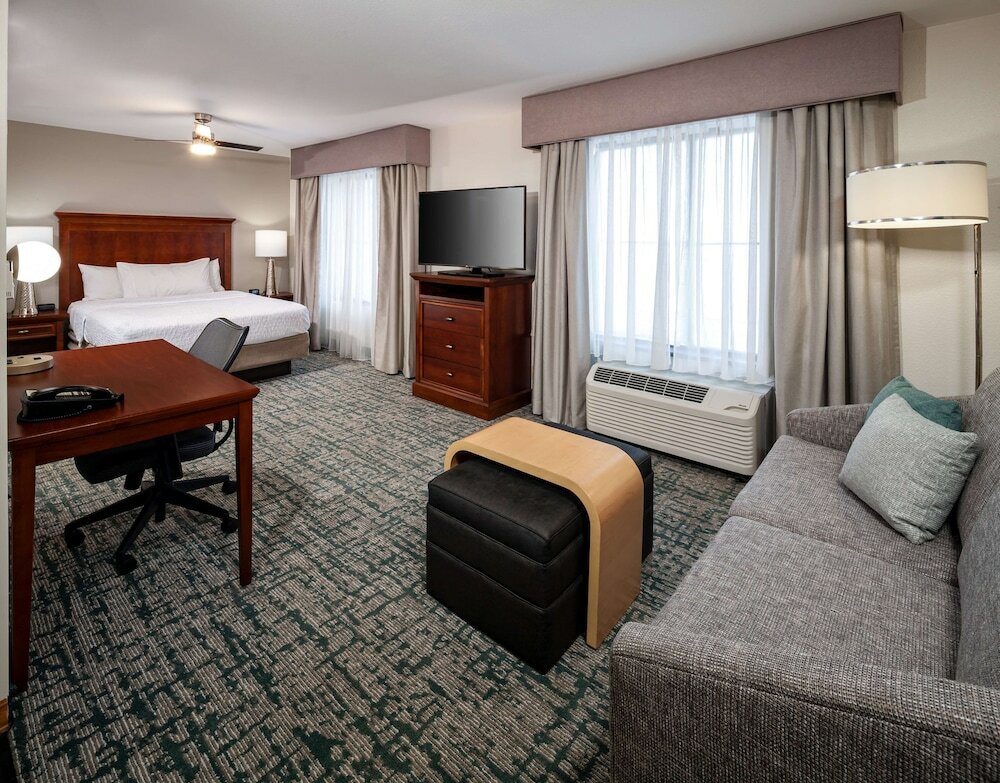 Studio, 1 King Bed, Accessible (Hearing)