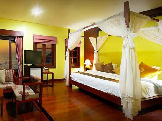 Jacuzzi Suite with Sea View