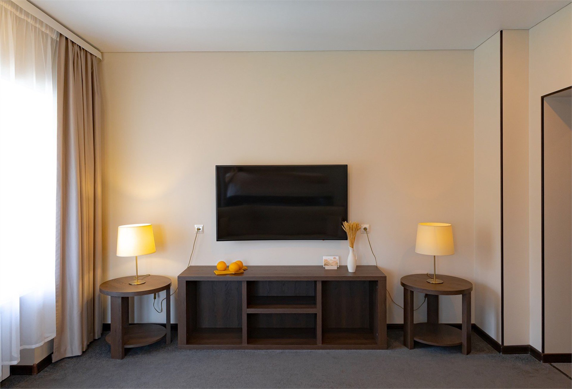 ЛЮКС (второй корпус)