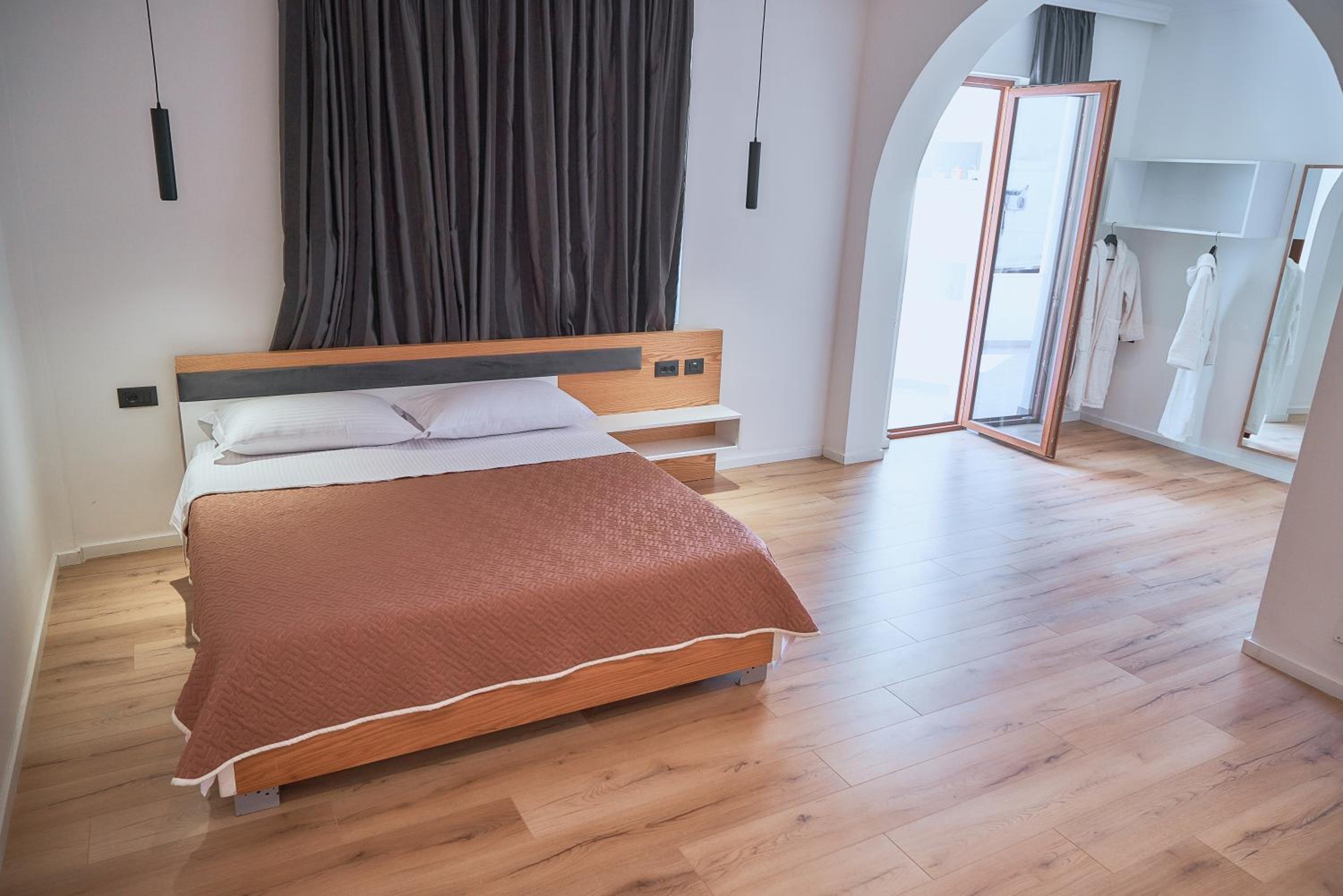 Quadruple Room with Balcony