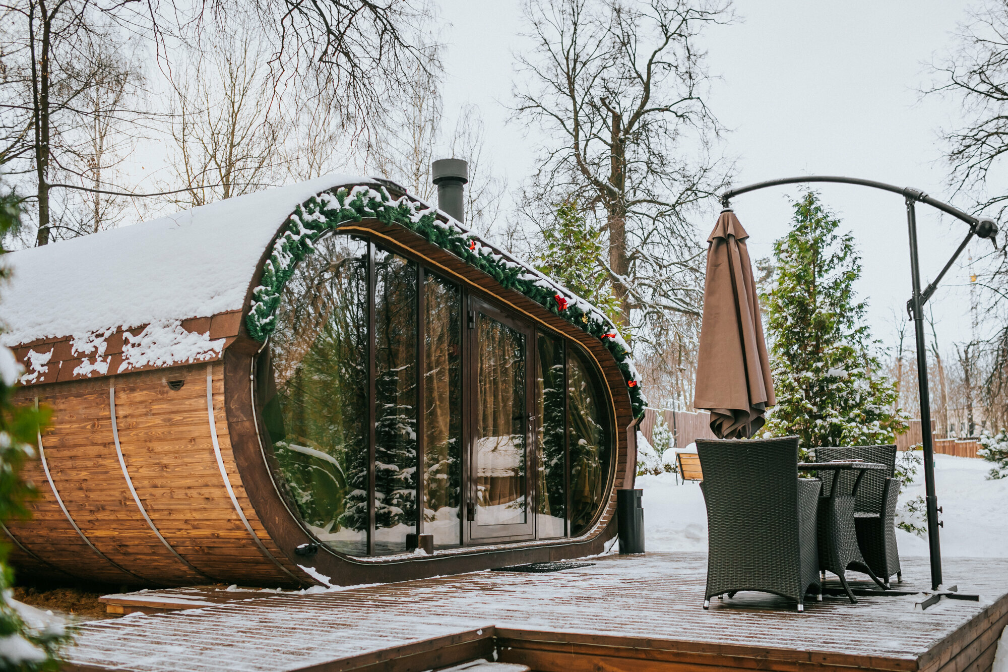 домик лодж на первой береговой линии