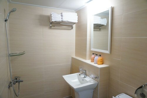 Стандартный четырехместный номер в Hotel Gaon Golden Park Dongdaemun