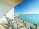 Sea View Double Room Grand Corner Terrace (2 Adults) в Hotel Benalmádena Beach