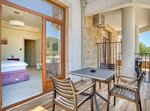 Superior Family Apartment в Hotel Opera Jaz