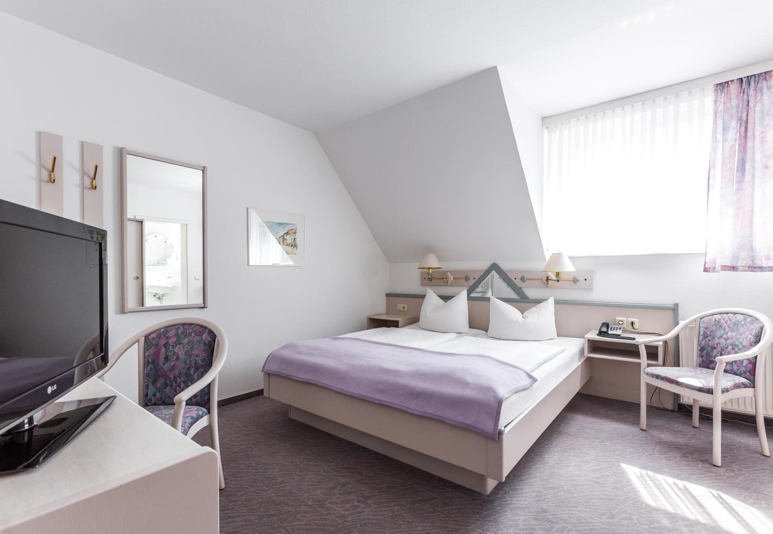 Double Room with Private Bathroom