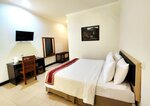 Улучшенный номер, 1 двуспальная кровать «Кинг-сайз» в Lombok Garden Hotel