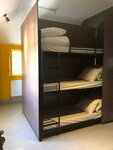 Bed in 9 Bed Female Dormitory Room with Shared Bathroom в PubLove The Steam Engine Hostel