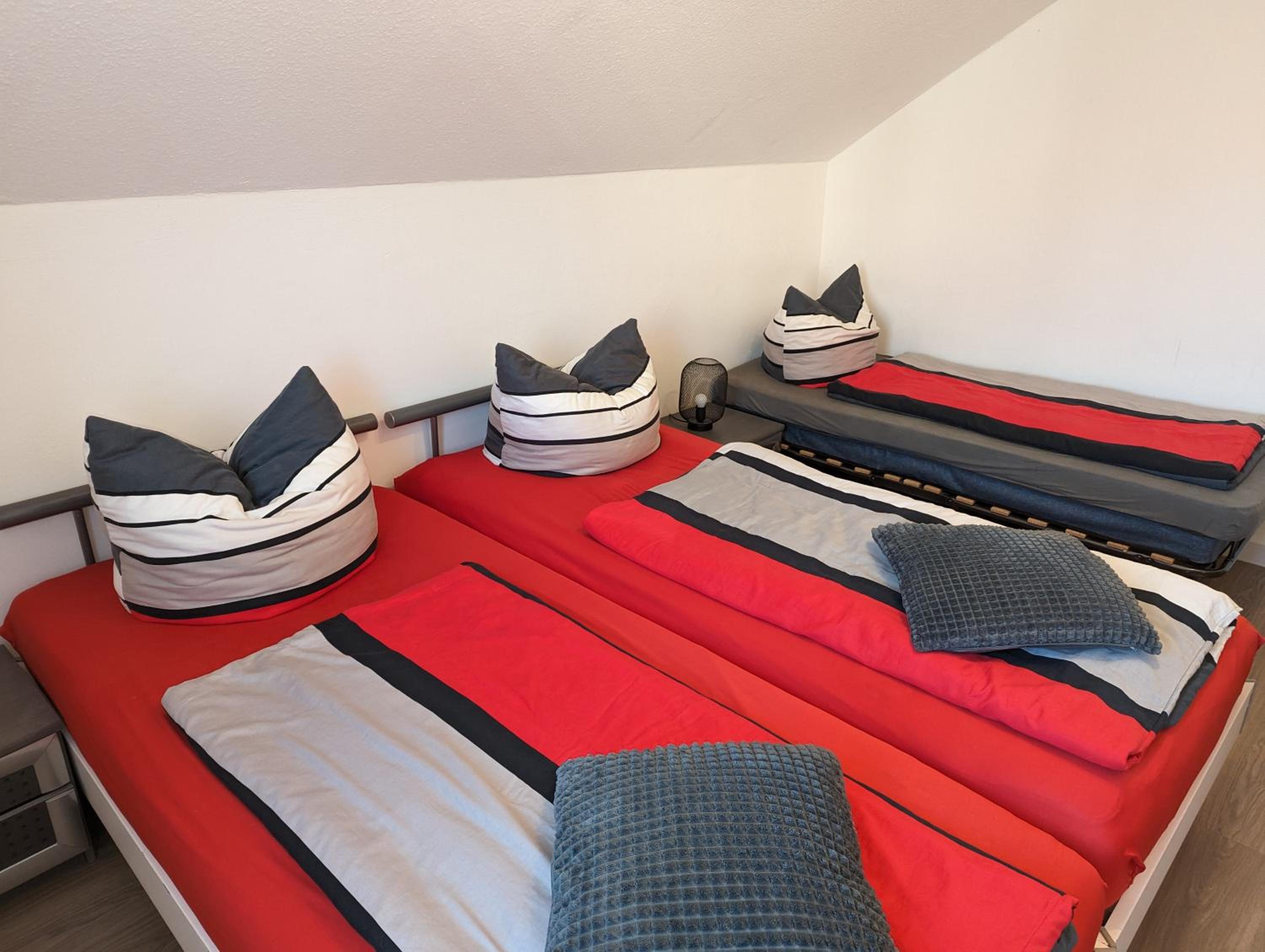 One-Bedroom Apartment (2 - 5 Adults)