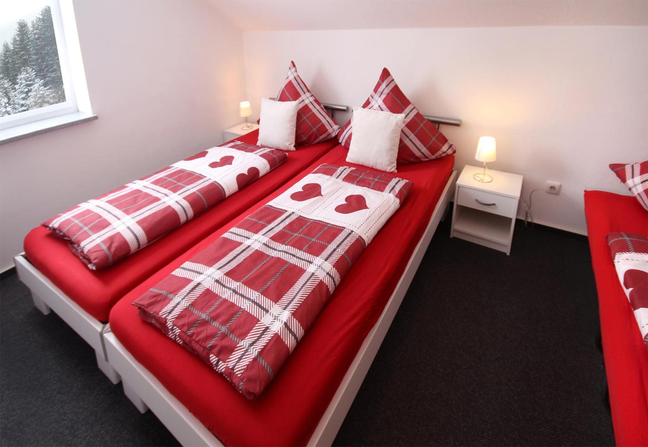 One-Bedroom Apartment (2 - 5 Adults)