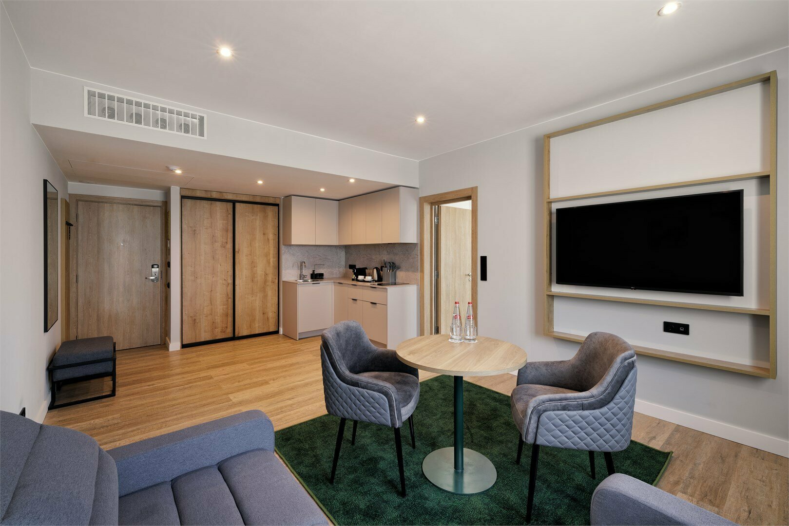 Люкс с кухней