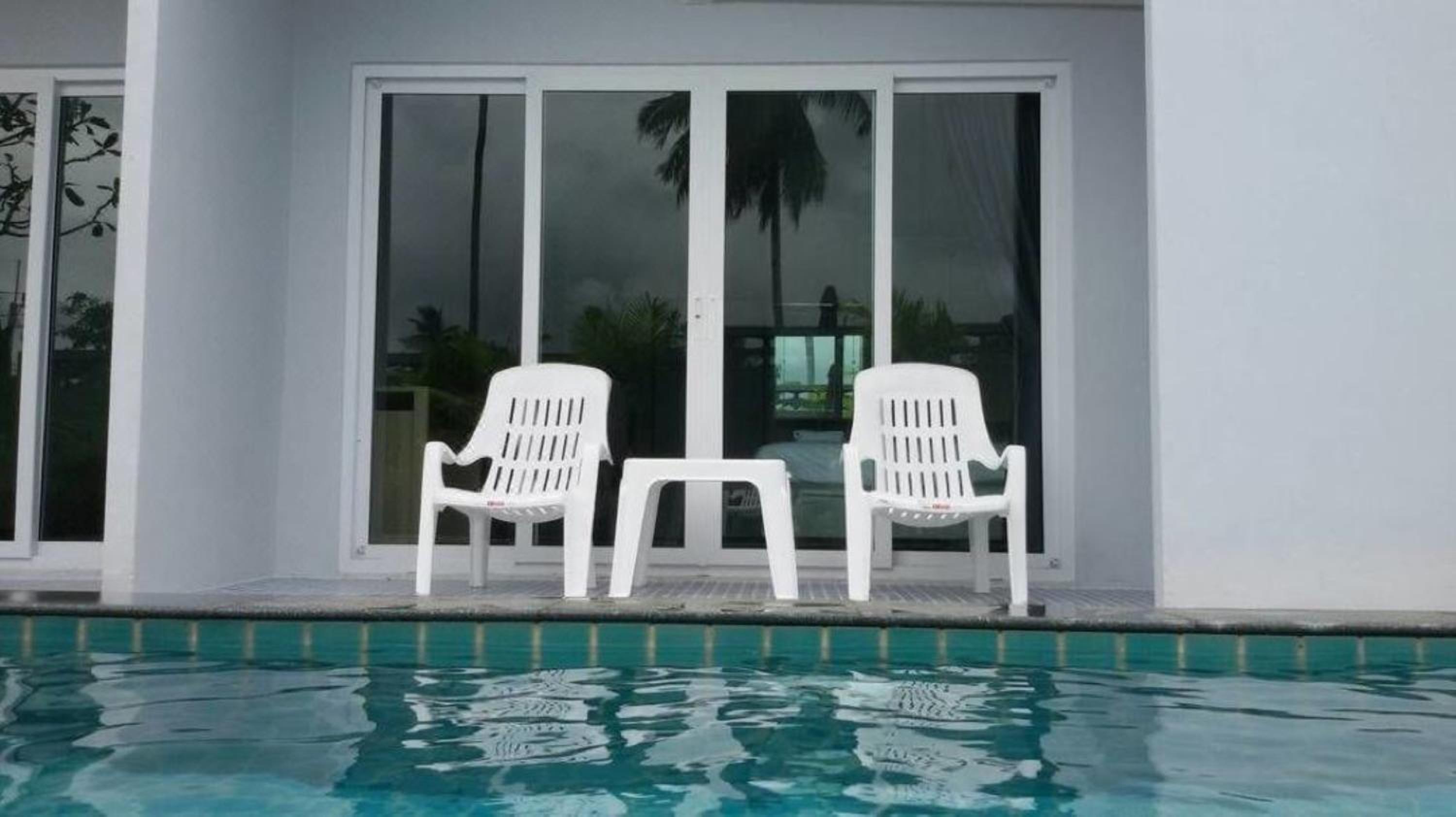 Double Room with Pool View
