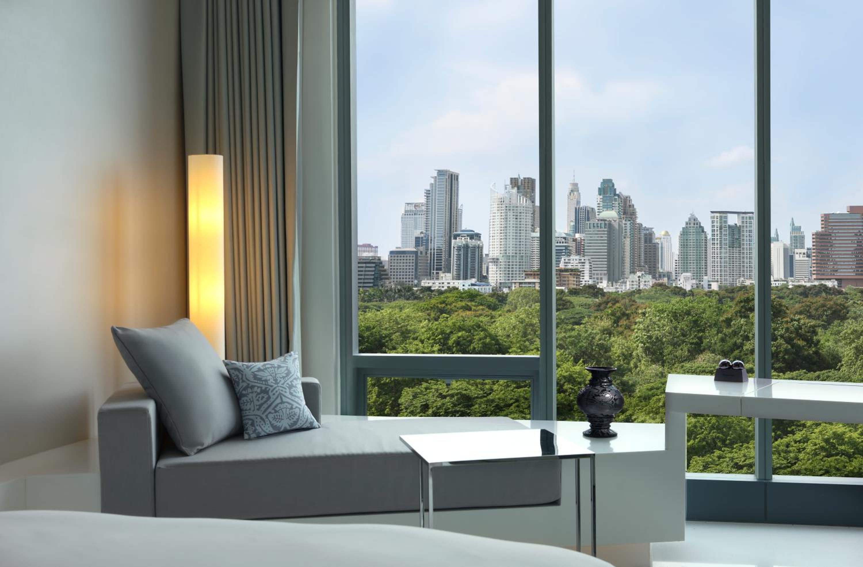 SO Cozy Twin Room with City View